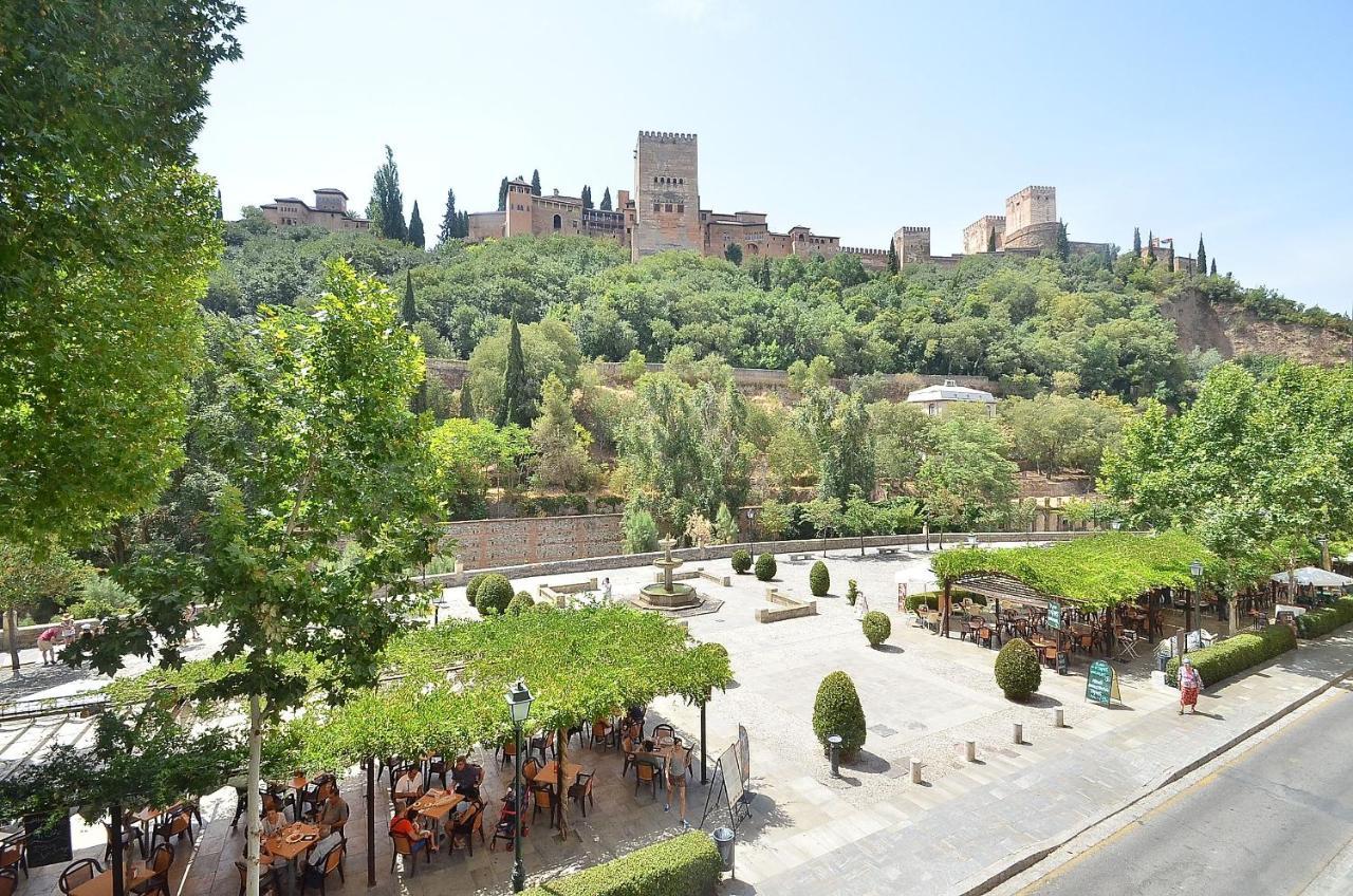 The Nasrid Palace From Your Bed ! Granada Exterior photo