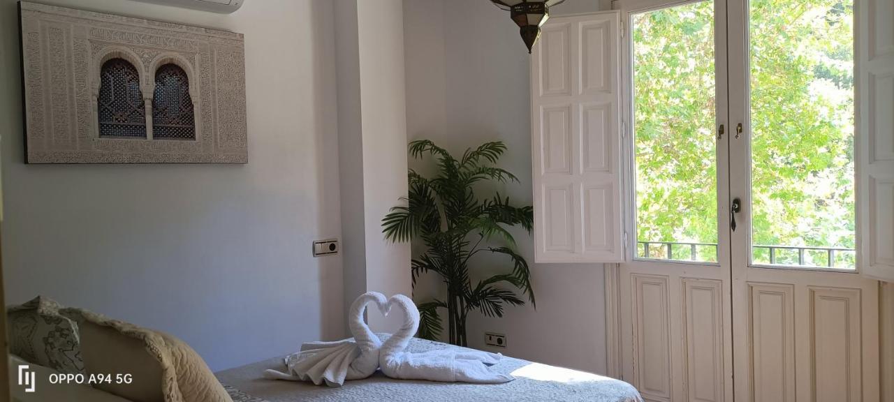 The Nasrid Palace From Your Bed ! Granada Exterior photo